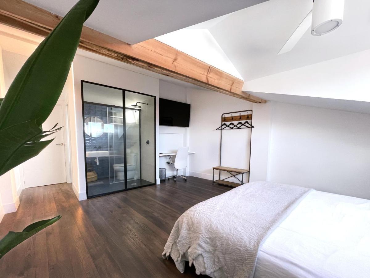 Luxury Pintoreria Vitoria Bagian luar foto
