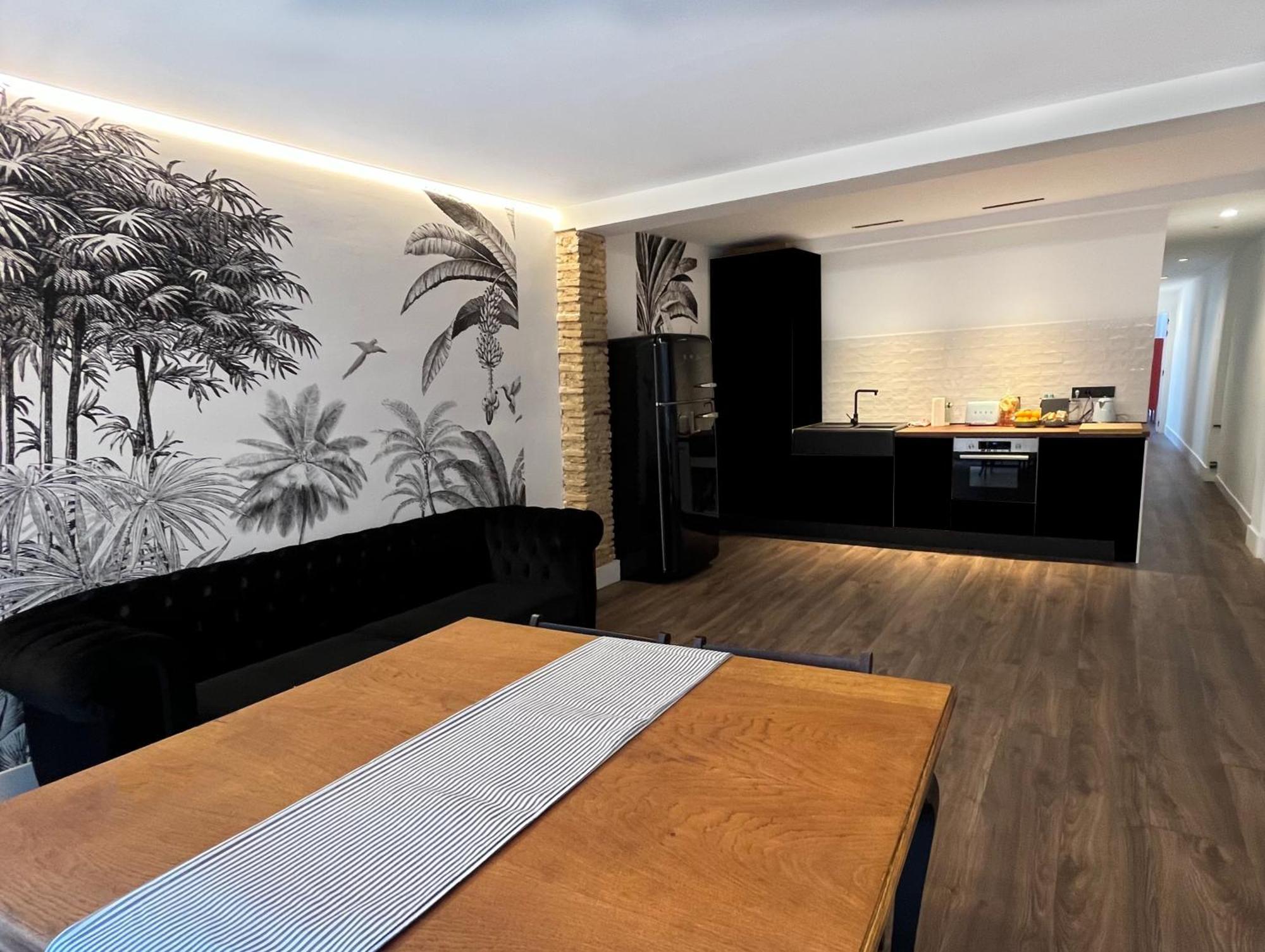 Luxury Pintoreria Vitoria Bagian luar foto